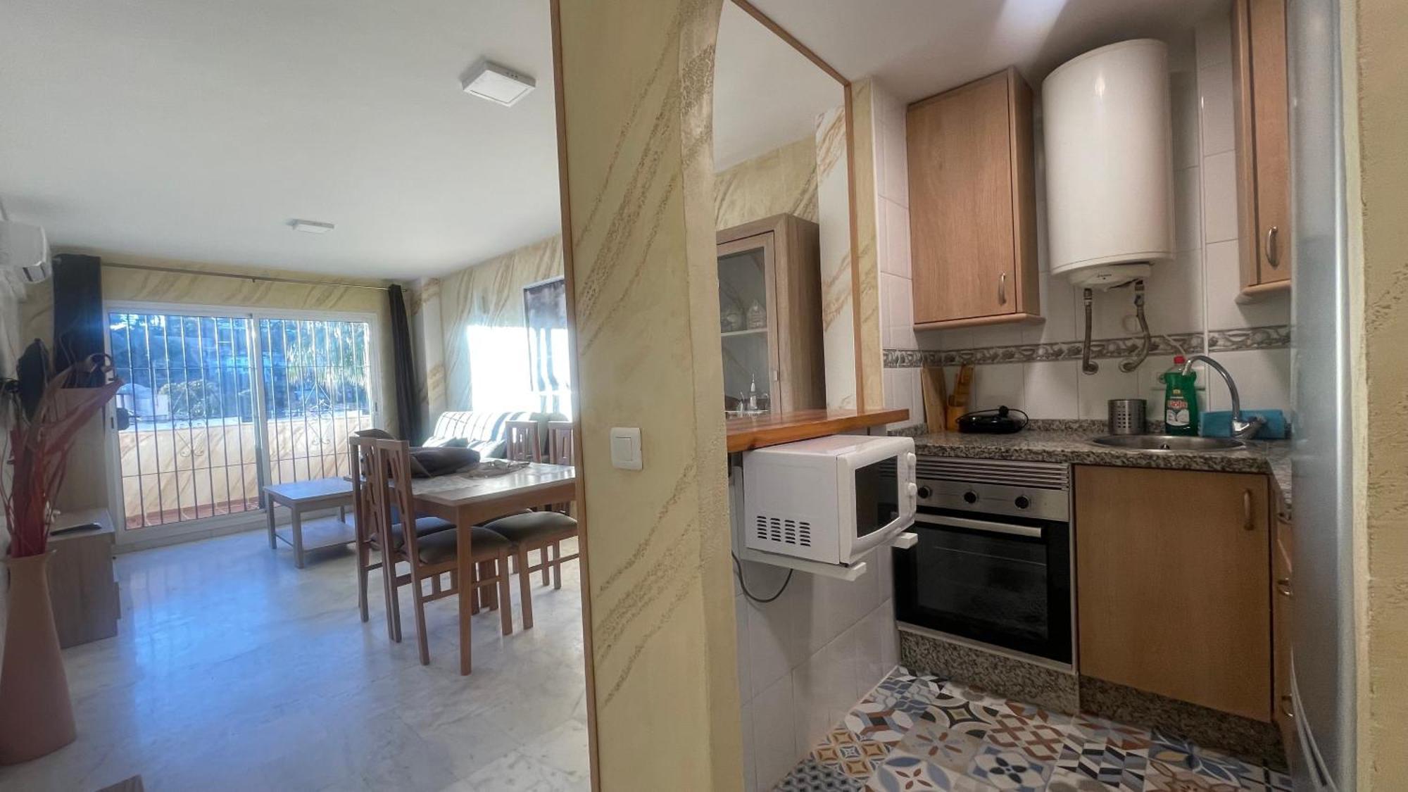 דירות בנאלמדנה Apartamento Con Vista A La Piscina מראה חיצוני תמונה
